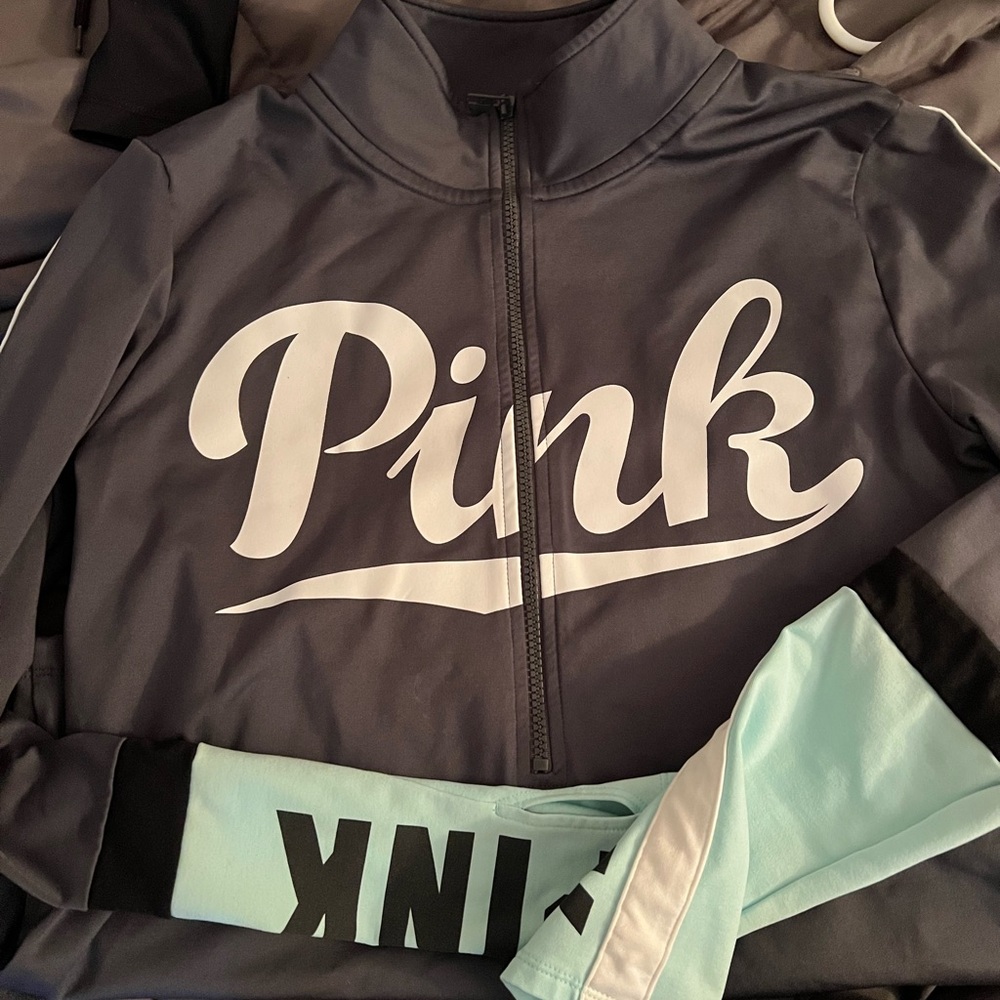 EUC VS pink sz large